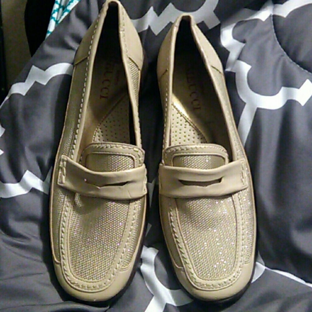SESTO MEUCCI LOAFERS